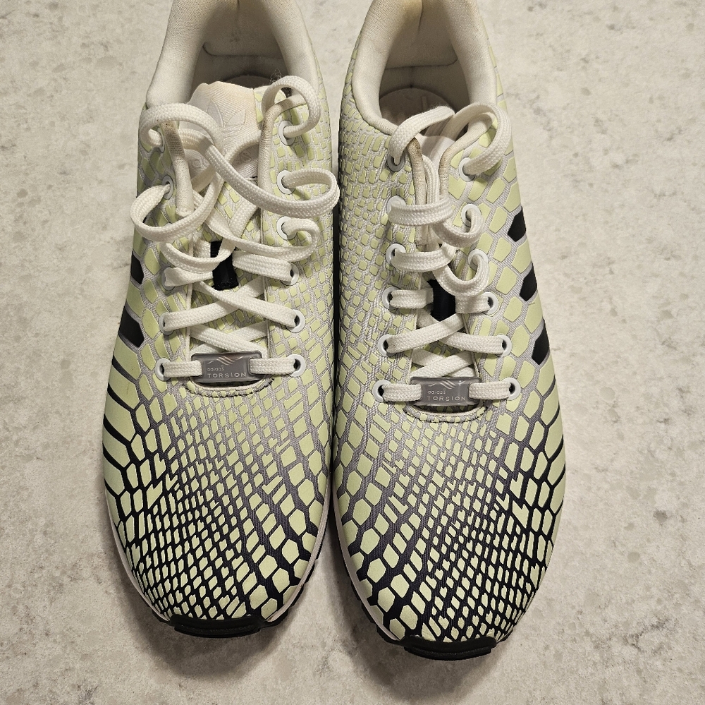 Size 101/2 glow in the dark Adidas Sneaker